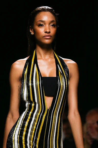 Look 43